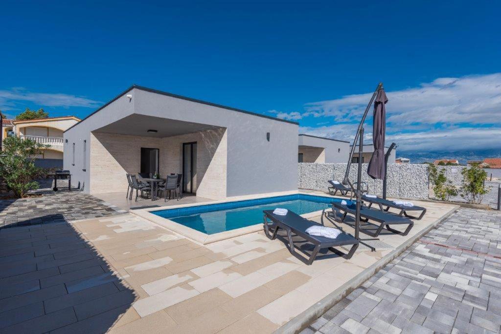 More Exclusive Villas And Spa Vir Εξωτερικό φωτογραφία
