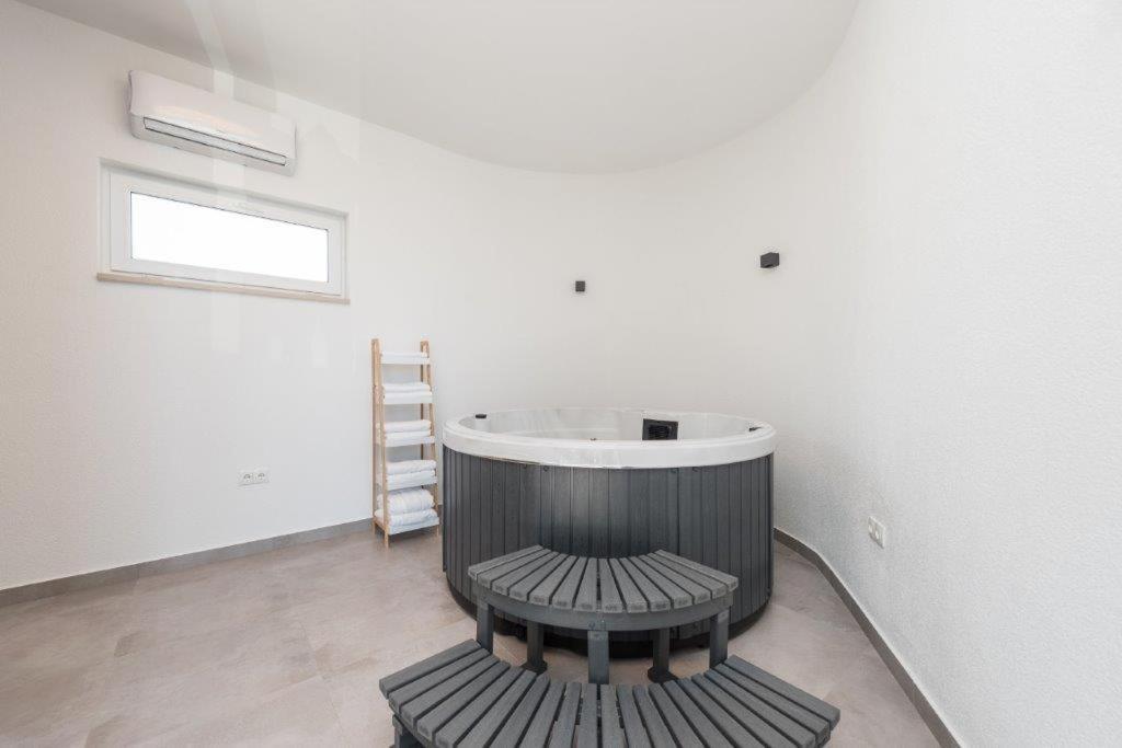 More Exclusive Villas And Spa Vir Εξωτερικό φωτογραφία